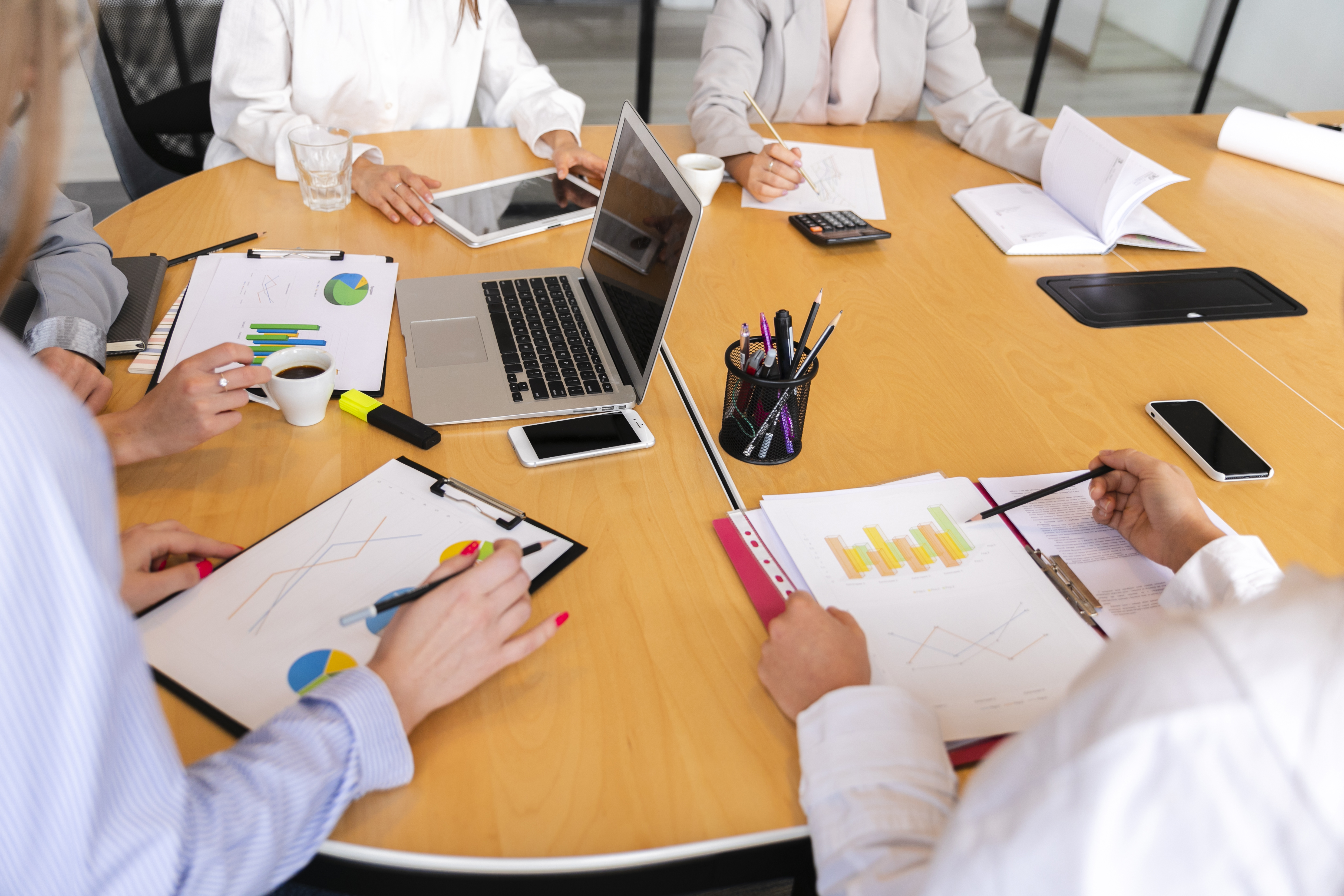 Understand the Business Behind Social Media.jpg